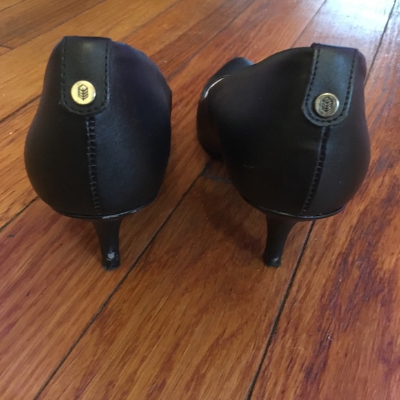 Call It Spring Black Stilettos, women’s size 8 - Picture 3 of 4